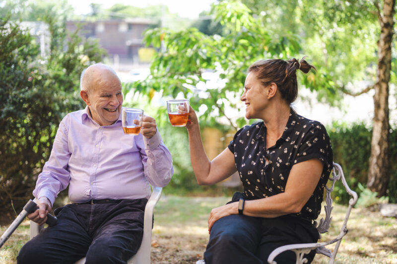 Man and woman drinking tea