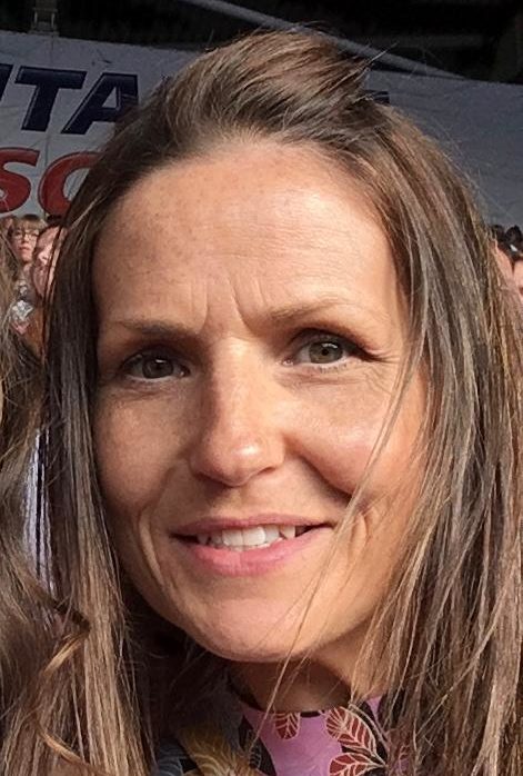 photo of a woman
