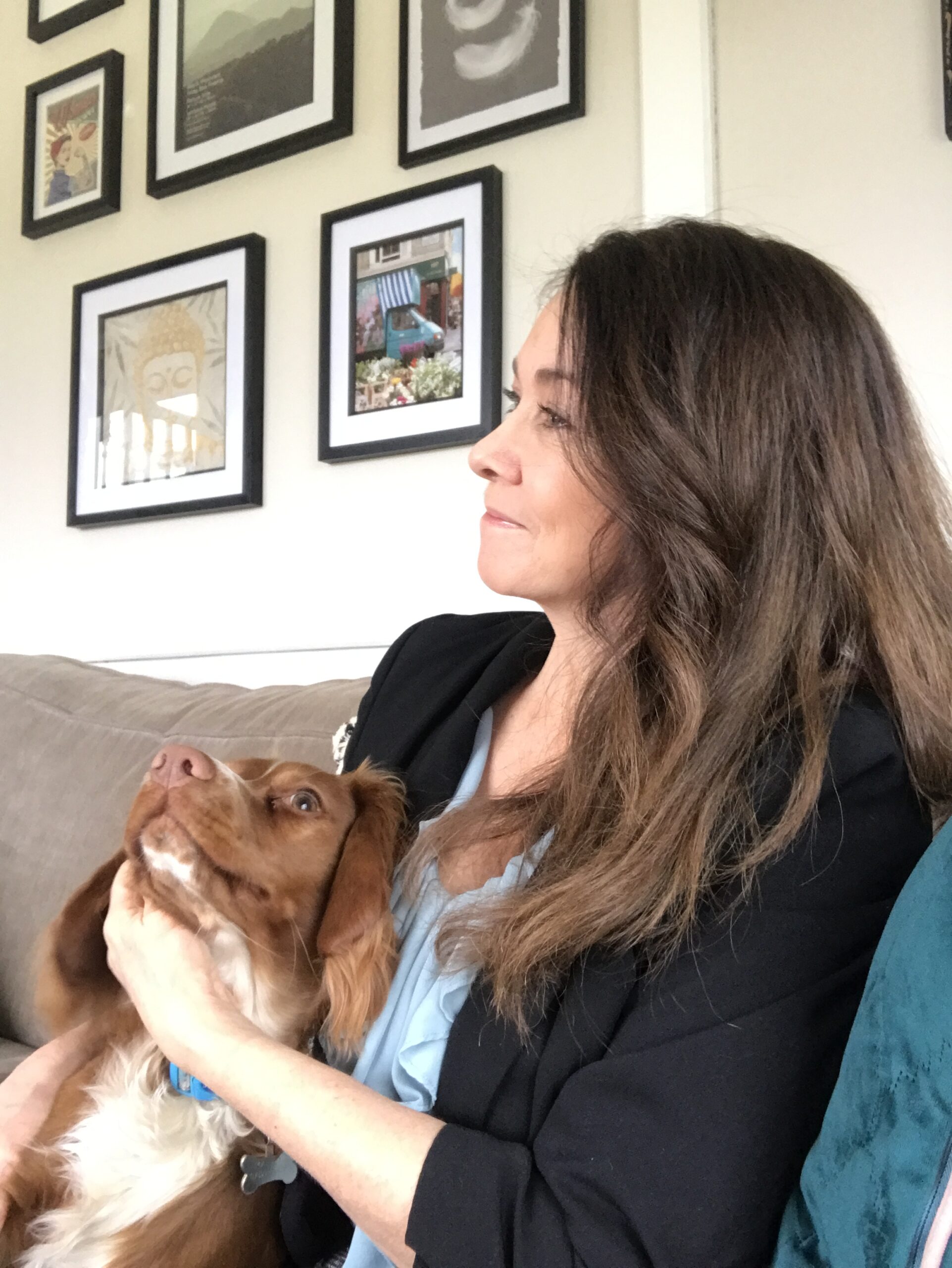 woman with cocker spaniel