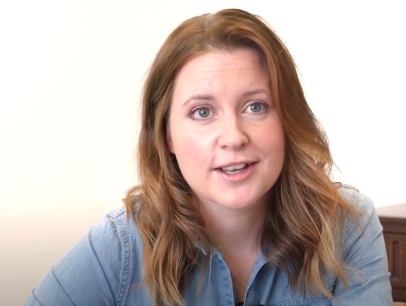 Profile picture of a woman