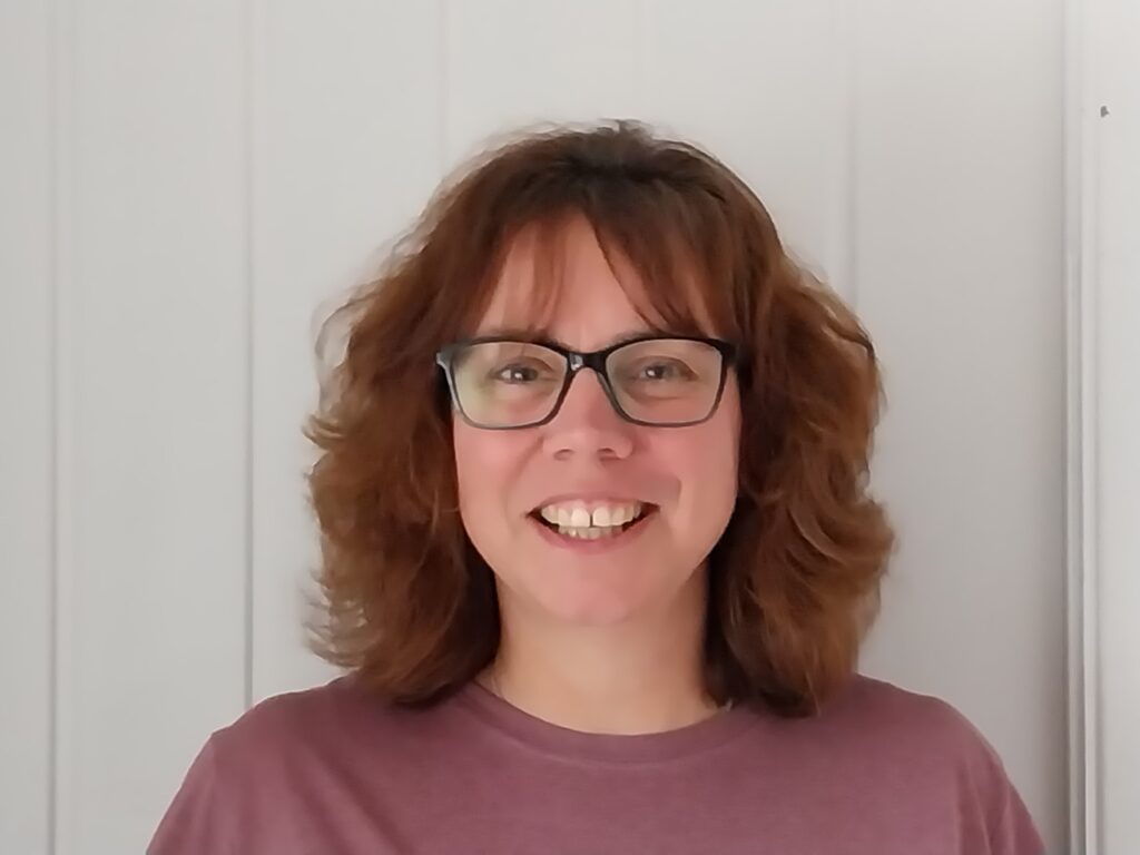 Photo of Diane Warburton